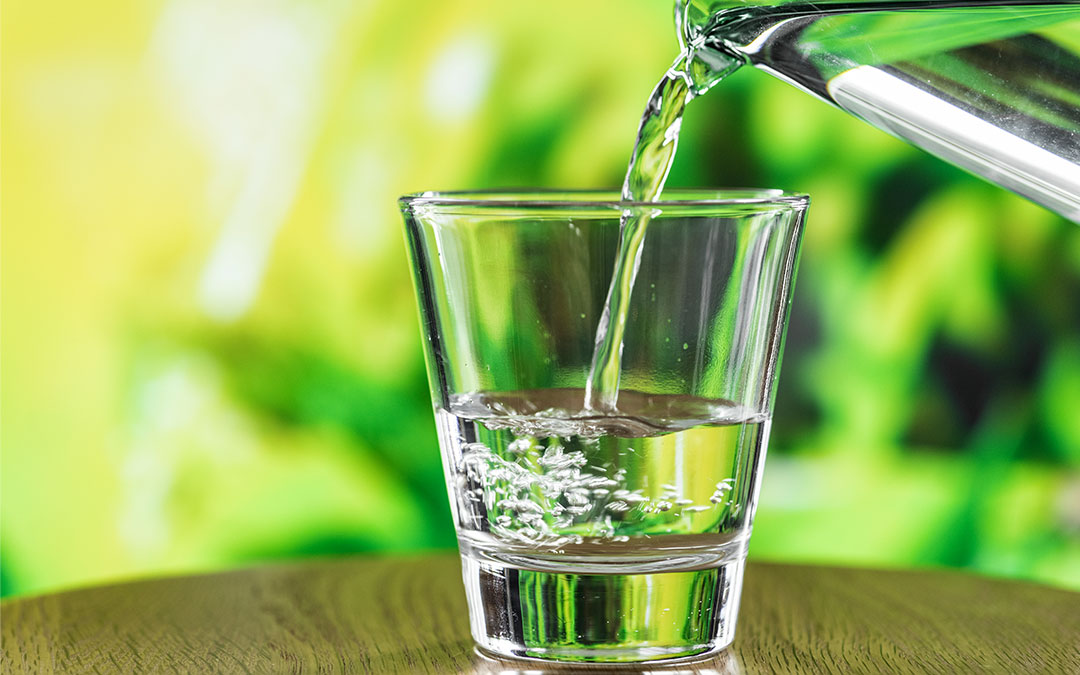 8 Reasons You Should Be Drinking More Water